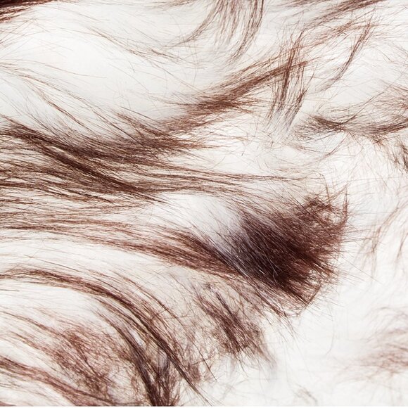 Luxe Home Decor Arlington Faux Sheepskin Circular Rug | 1-Piece - Picture 2 of 3